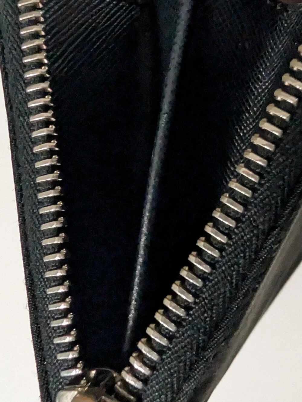 Authentic Prada Tessuto Nylon Zip Around Travel Wallet Organizer Black Italy